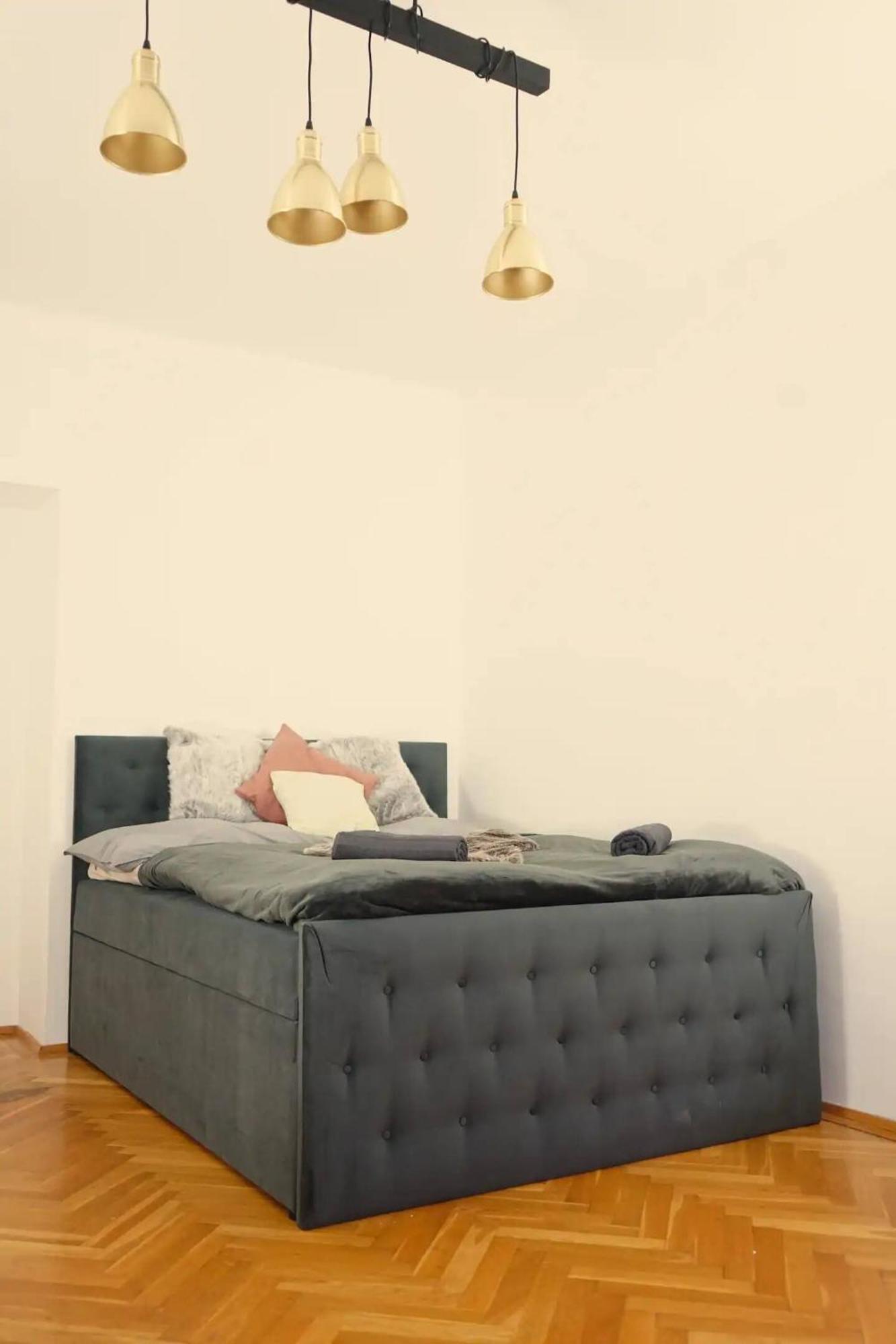 City Nook Apartments Near Hauptbahnhof Wina Bagian luar foto
