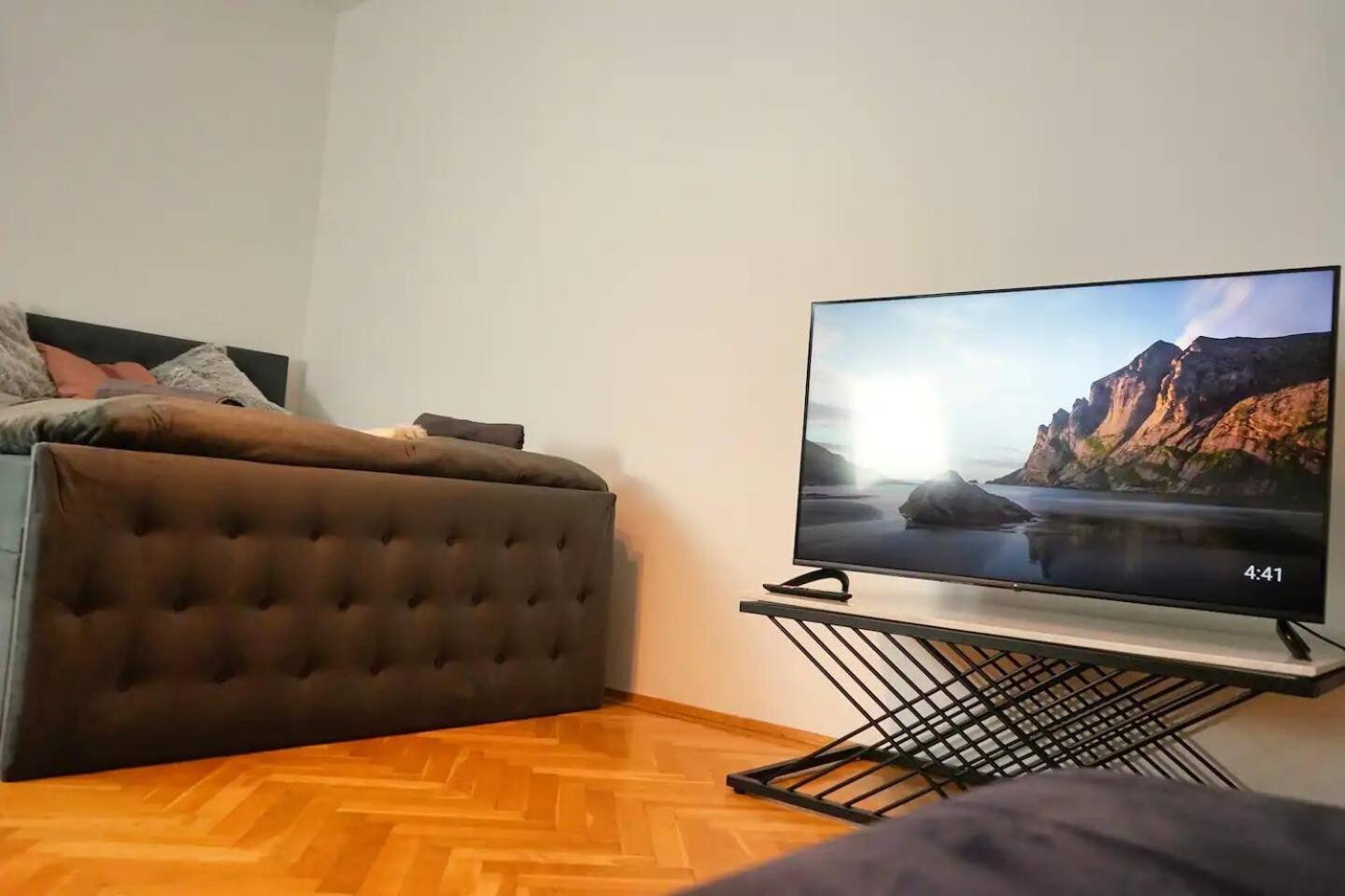 City Nook Apartments Near Hauptbahnhof Wina Bagian luar foto