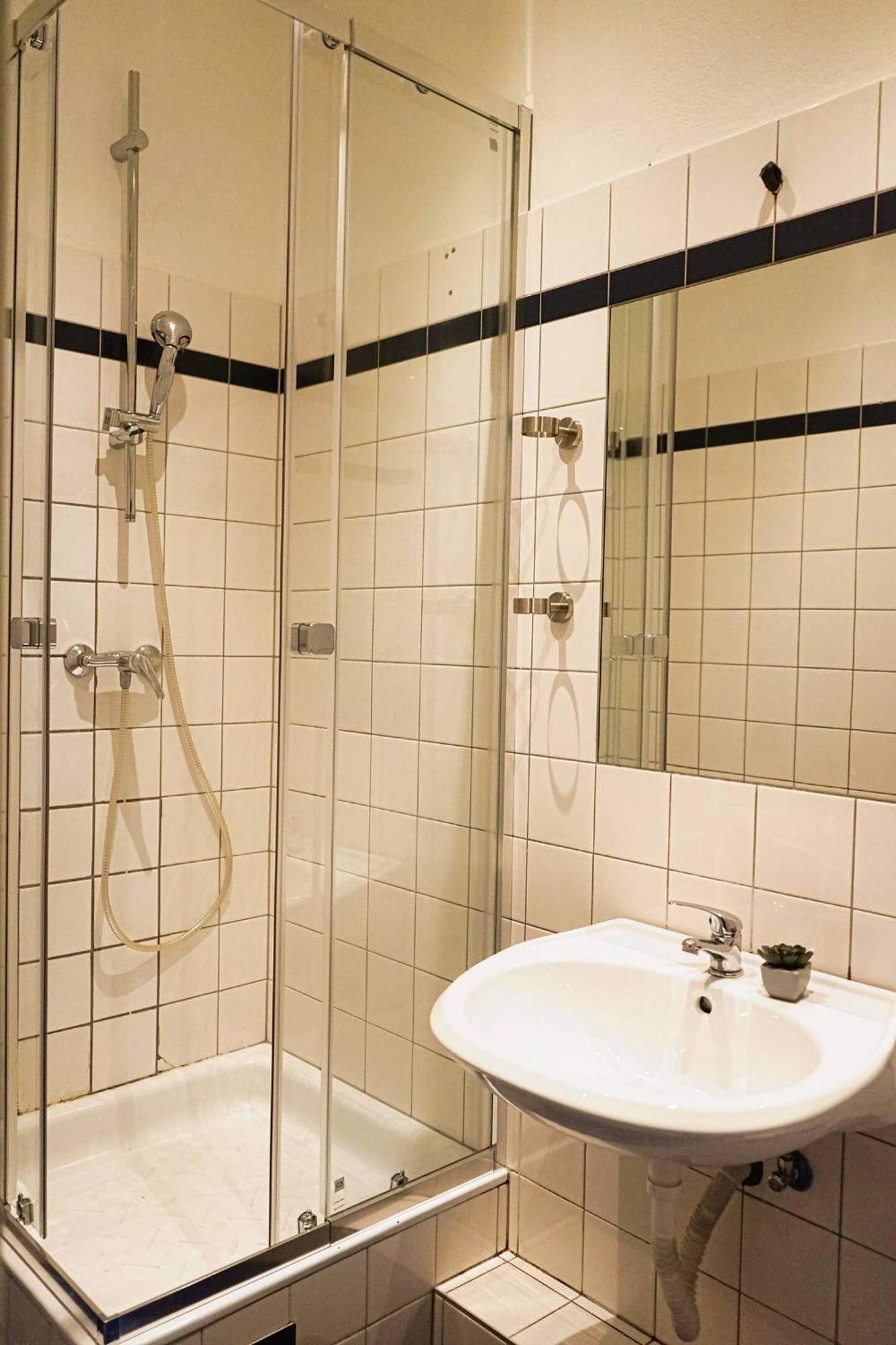 City Nook Apartments Near Hauptbahnhof Wina Bagian luar foto